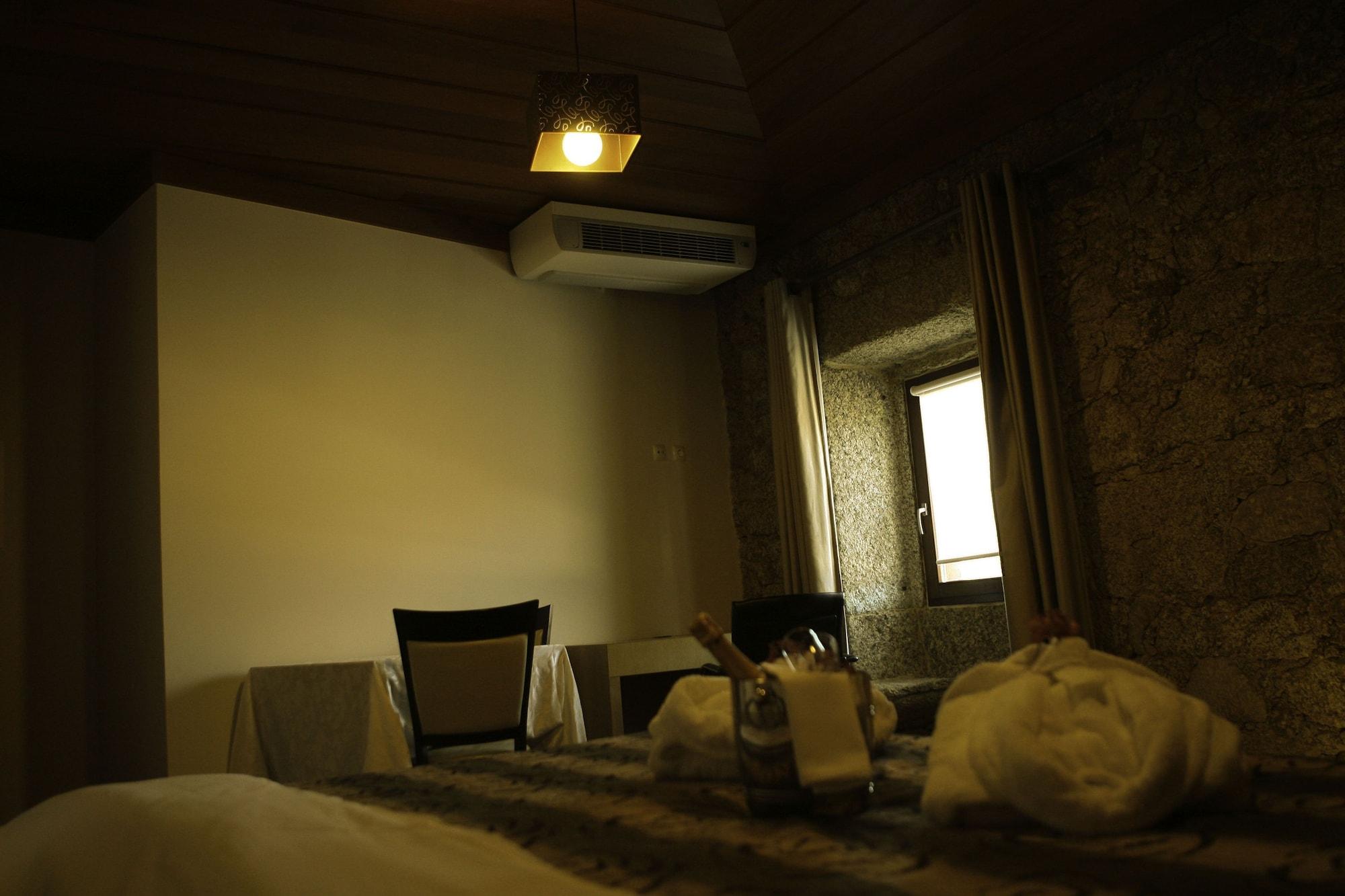 Hotel Rural Alves - Braga - Casa Alves De Torneiros Penso Dış mekan fotoğraf