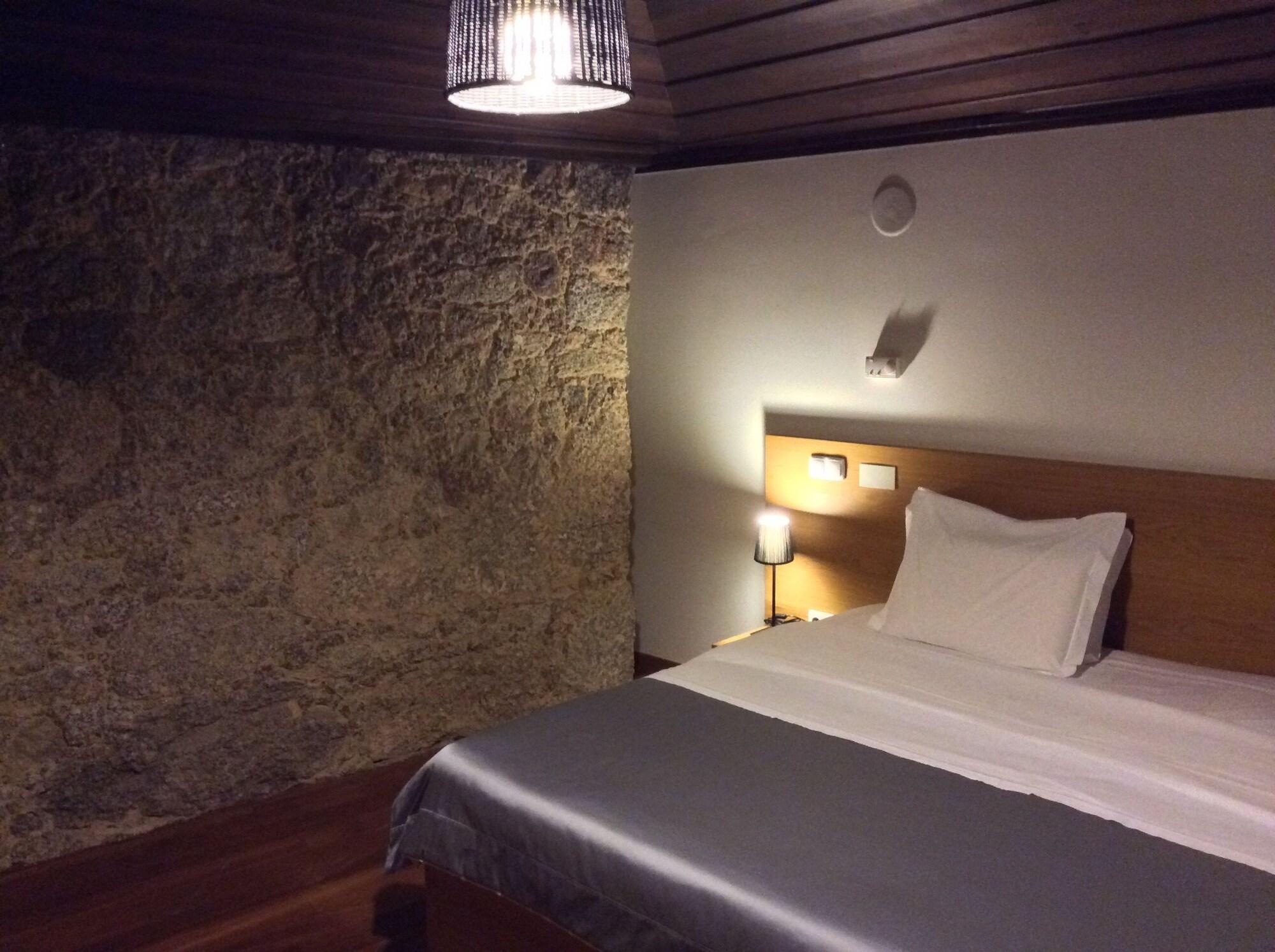 Hotel Rural Alves - Braga - Casa Alves De Torneiros Penso Dış mekan fotoğraf