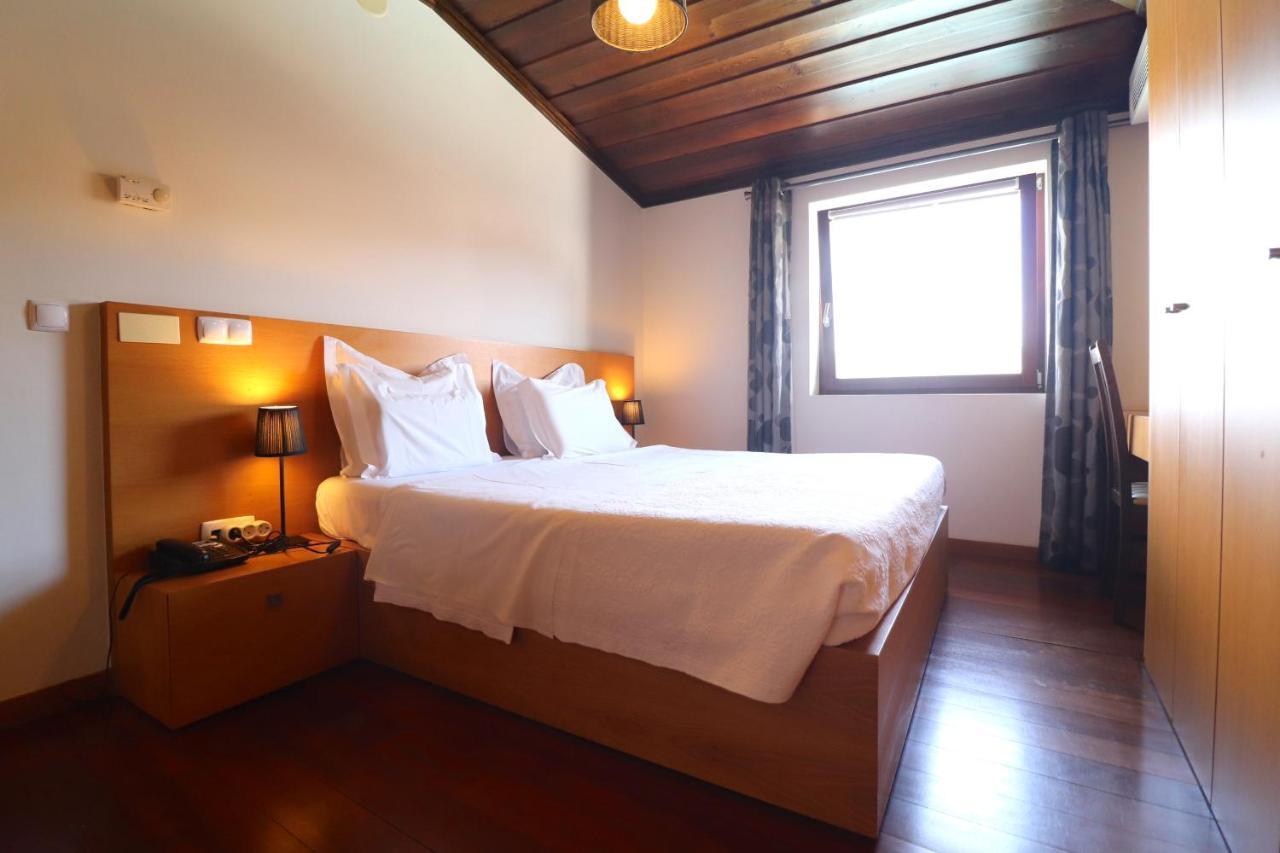 Hotel Rural Alves - Braga - Casa Alves De Torneiros Penso Dış mekan fotoğraf