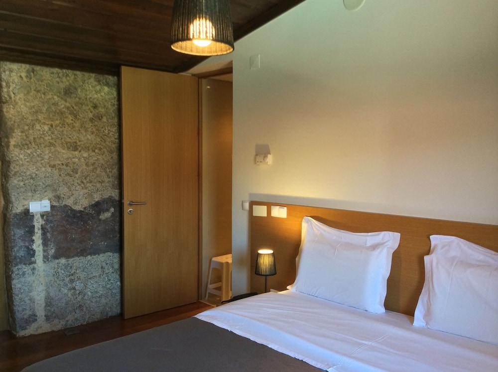 Hotel Rural Alves - Braga - Casa Alves De Torneiros Penso Dış mekan fotoğraf