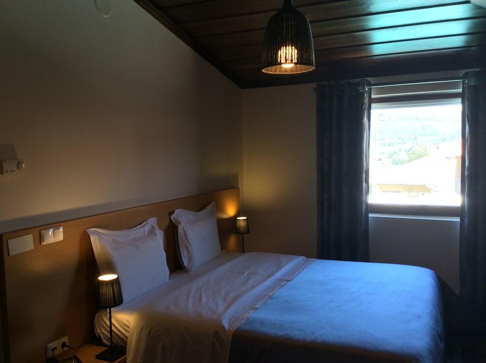 Hotel Rural Alves - Braga - Casa Alves De Torneiros Penso Dış mekan fotoğraf