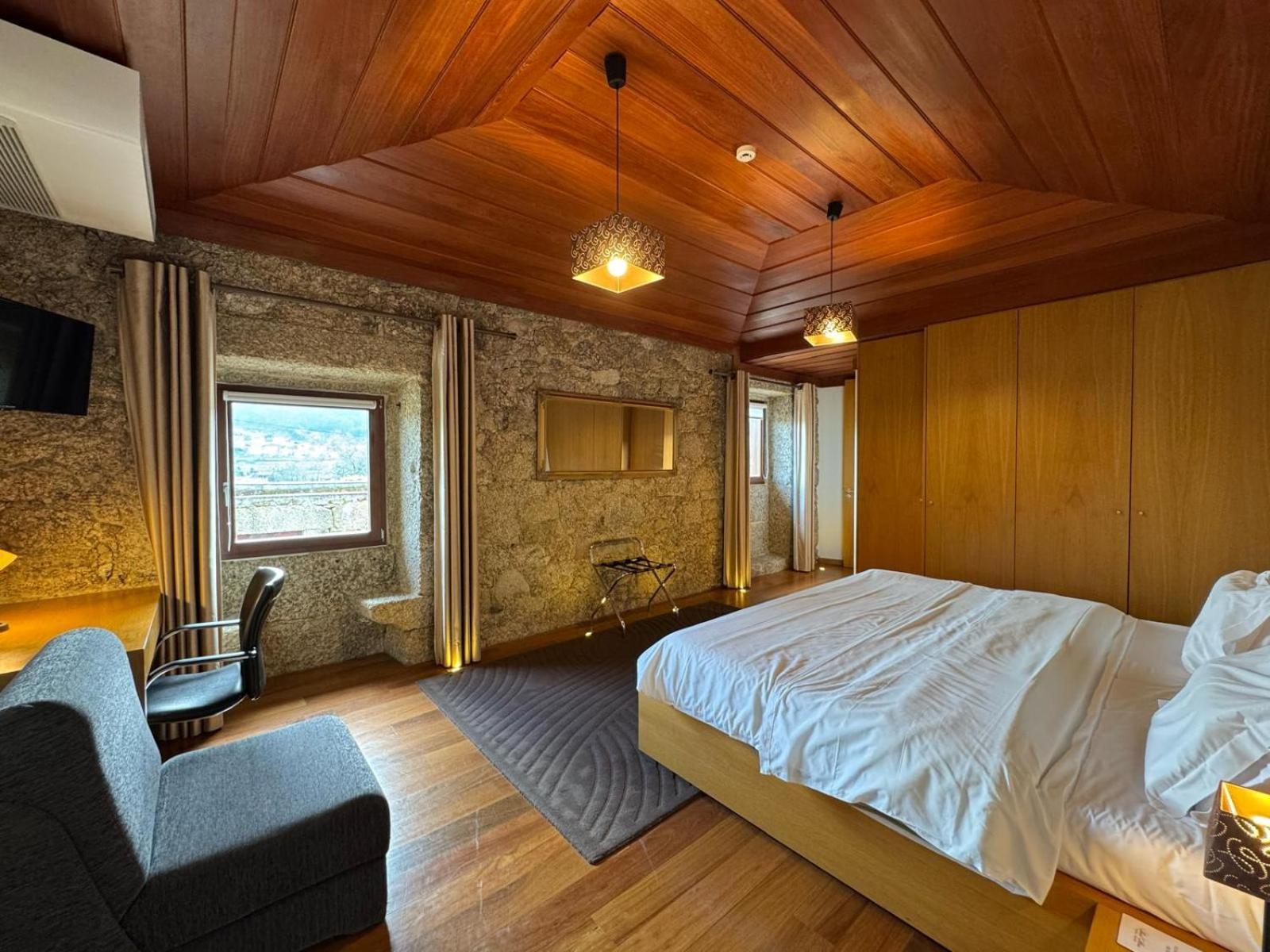 Hotel Rural Alves - Braga - Casa Alves De Torneiros Penso Dış mekan fotoğraf
